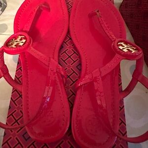 Patent leather tory burch samba sandals worn just a few times